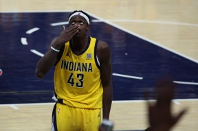 乐鱼体育西亚卡姆重返赛场，败北首场状态出色，巴黎圣日耳曼观众沸腾！