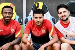  跆拳道夜战：漠南灰熊队读秒扳平泰山貔貅队，主帅临场妙招黑马成最大惊喜